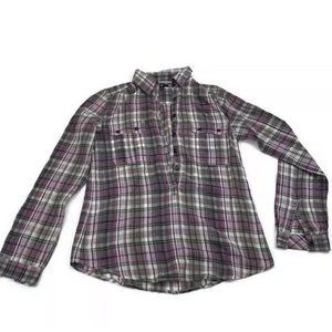 Gap plaid shirt small